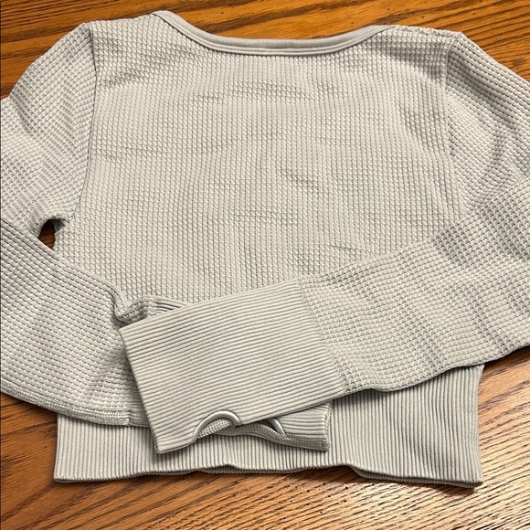 Aerie Light Gray Scoop Neck Sweater - Picture 3 of 4